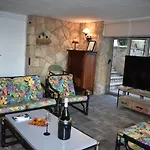 Villa Garden